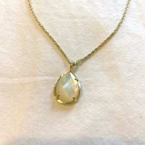 Kendra Scott Dee Necklace Pearl White Gold